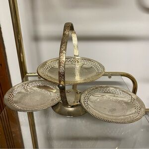 Vintage Queen Anne Silverplate 3 Tiered Scalloped Cake Dessert Stand Tray